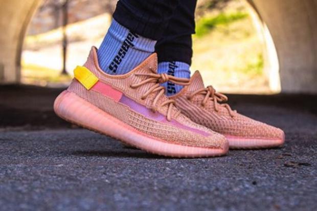 Adidas YEEZY BOOST 350 V2 “Clay” On-Foot Images