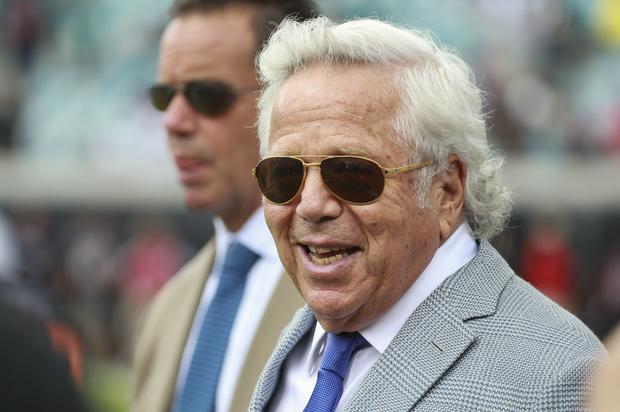 Robert Kraft Shows Face For The 1st Time Since Prostitution Arrest: “I Am Truly Sorry”