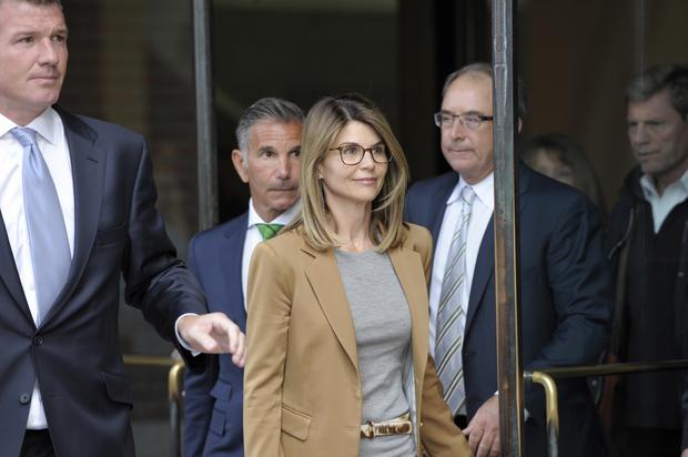 Lori Loughlin Pleads Not Guilty In College Admissions Scandal