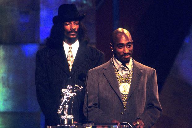 Snoop Dogg Shares Vintage Tupac Photo On Instagram