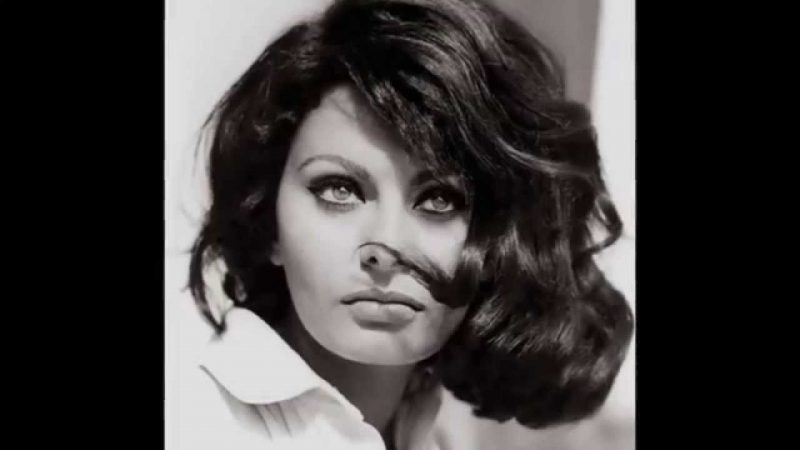 Samples: Massimo Farao trio – Adoro  (Tribute to Sophia Loren)