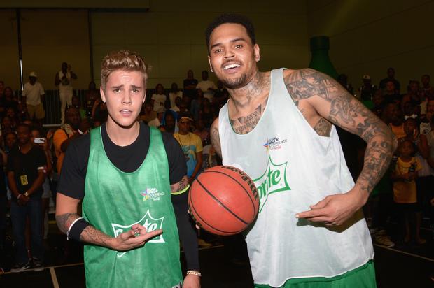 Justin Bieber Claims Chris Brown Is A Combination Of 2Pac & Michael Jackson
