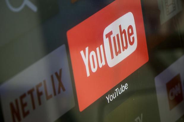 YouTube Star Hit With 10 Year Jail Sentence For Child Pornography: Report