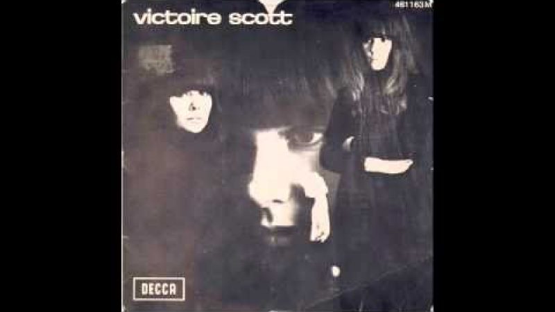Samples: Victoire Scott – Une Fleur Dans Le Coeur