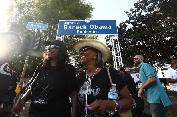 Los Angeles Street Renamed “Obama Boulevard” In Honor Of Barack Obama