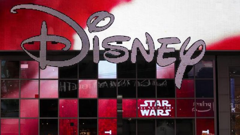 Disney Announces New “Star Wars” Trilogy, Pushes Back “Avatar” Sequels