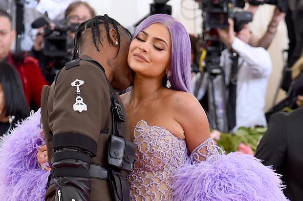 Travis Scott Gifts Kylie Jenner With A $72K Purse On Mother’s Day
