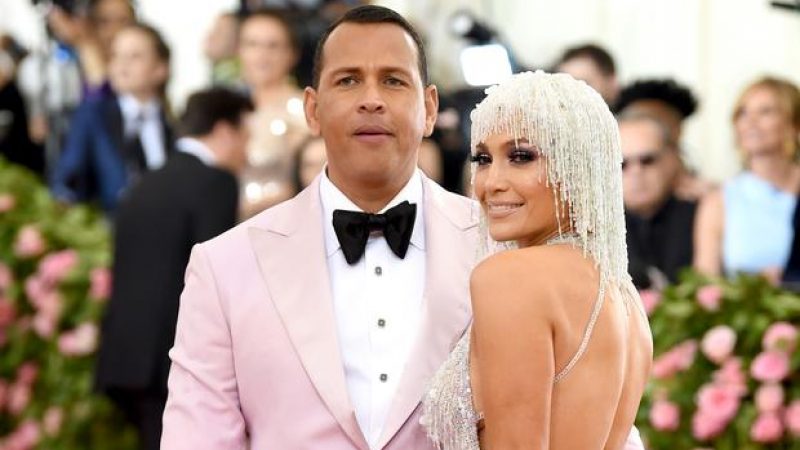Jennifer Lopez Shopping For Wedding Ideas, Admits There’s Still “No Rush” On Wedding