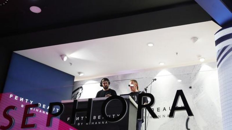 Sephora Closing All Its Stores For Diversity Training After SZA Incident