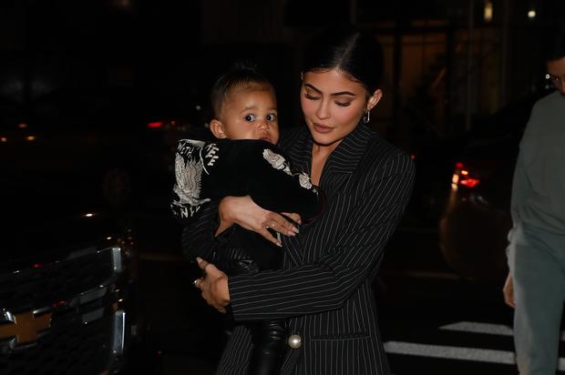 Travis Scott & Kylie Jenner’s Daughter Stormi Rushed To Hospital For Allergic Reaction