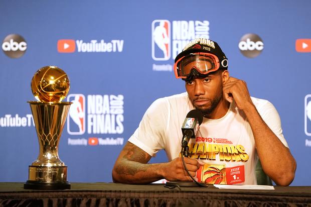 Lakers Reportedly Eyeing Kawhi Leonard Following Anthony Davis Acquisition