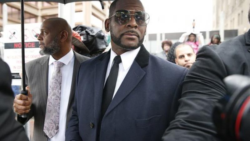 R. Kelly Headed To Trial With Mississippi Sheriff Over Affair With His Wife: Report
