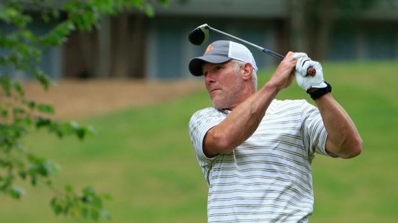 Brett Favre Reveals He’s Coming Back To The NFL Then Deletes Post