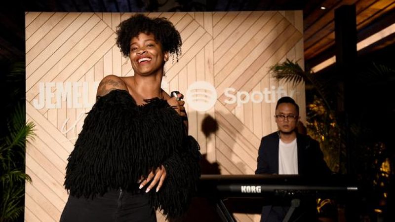 Ari Lennox Slays Her Television Debut Performing “Shea Butter Baby” Hits