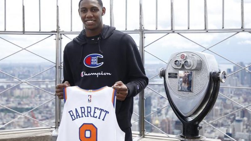 Knicks Honor RJ Barrett With Chilling Tribute At Madison Square Garden