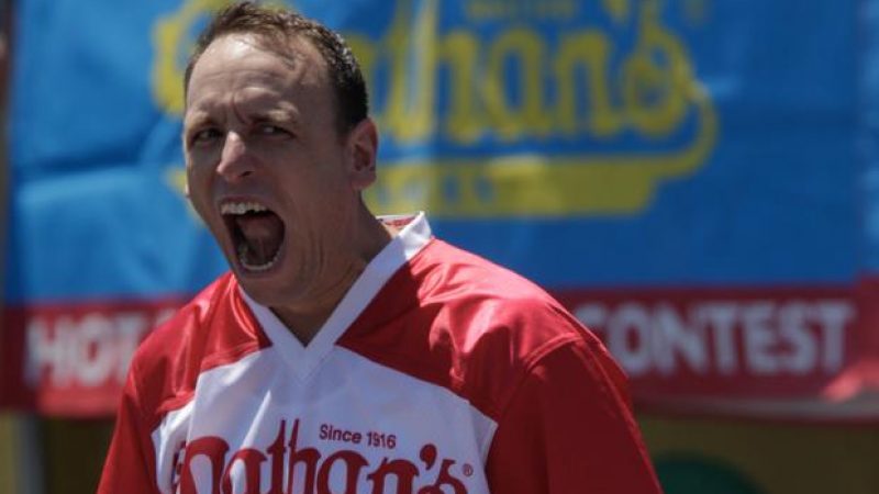 Joey Chestnut Wins His 12th Nathan’s Hot Dog Eating Contest: Watch