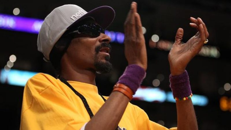 Snoop Dogg Tries To Convince Kawhi Leonard To Sign With Lakers With A Song