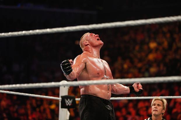 WWE Extreme Rules: Brock Lesnar Cashes In, Wins Universal Title