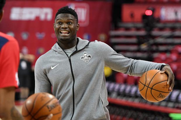 Zion Williamson Weighing Sneaker Offers From PUMA And Nike: Report