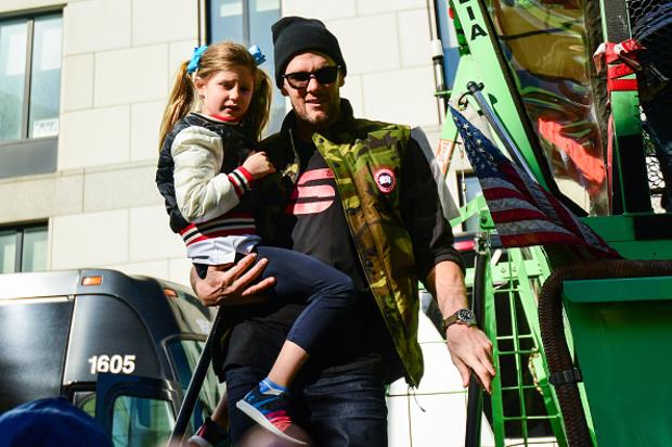 Tom Brady Bashed For Jumping Off Cliff With 6-Year Old Daughter: Watch
