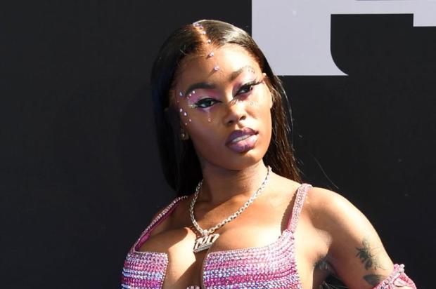 Asian Doll Believes “Street N*ggas” Need To “Stop Dogging” Women Who Can Save Them