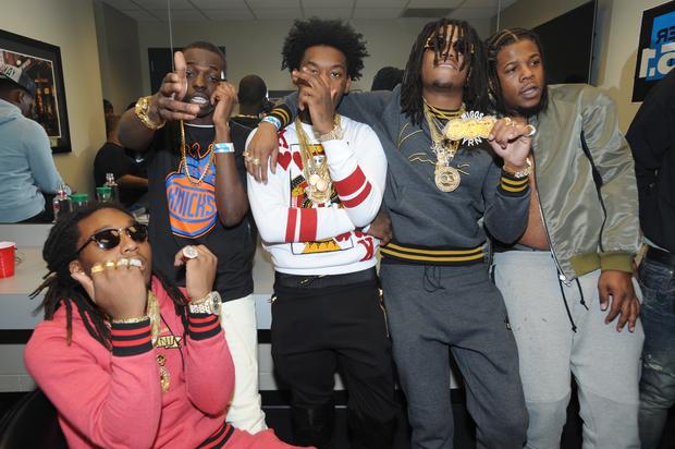 Quavo Gifts Rowdy Rebel Stacks Of Cash As A Welcome Home Present