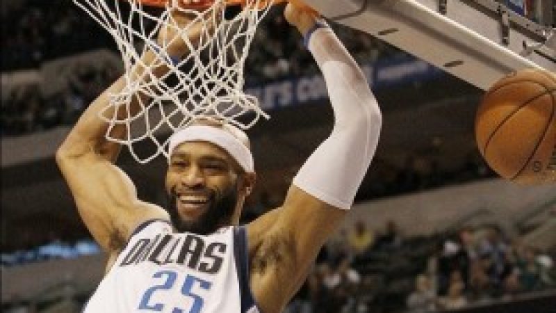 Vince Carter Launches Scholarship For Youth in Toronto