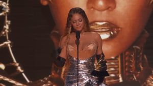 [WATCH] Beyoncé Holds Back Tears as She Wins Most GRAMMYs of All-Time