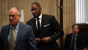 R. Kelly Suing Over His Confiscated Commissary