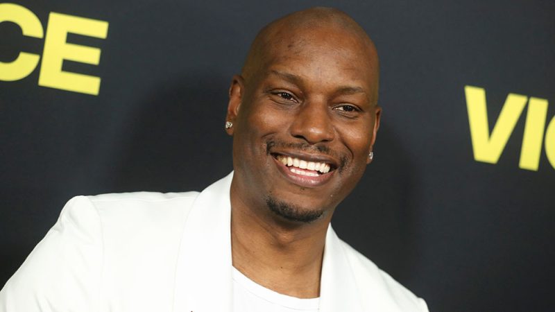 WATCH: Tyrese Ducks Being Served Legal Docs While Onstage Singing